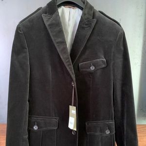 NWT black velour like sport coat